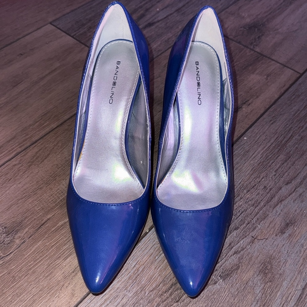 Size 9 Blue heels